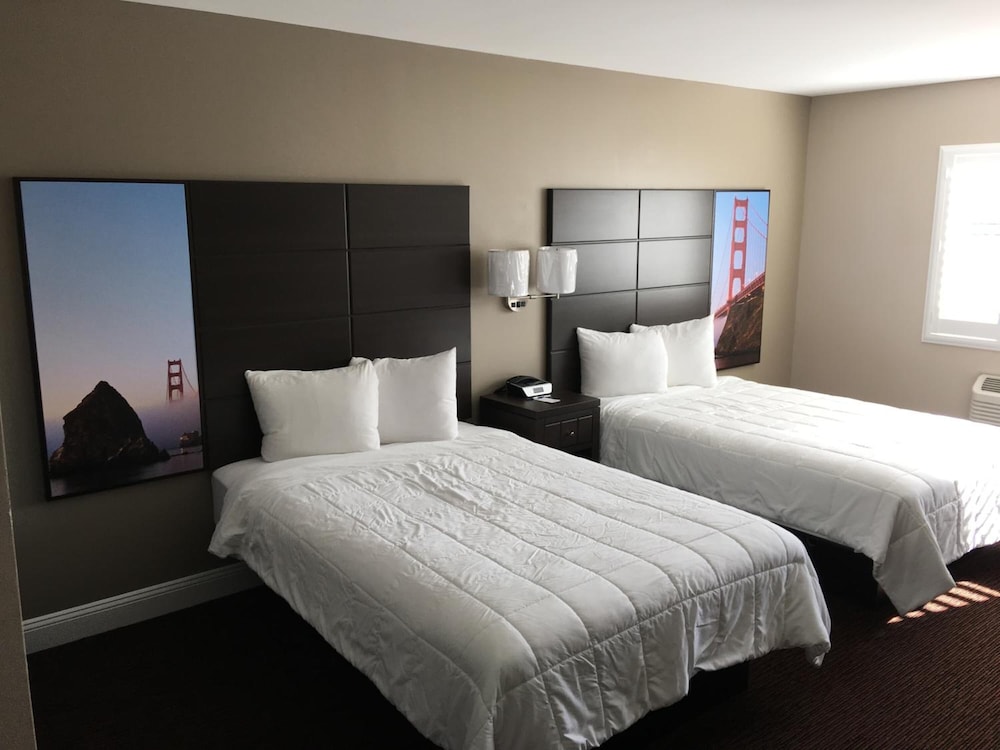 Vallejo Inn 20/27