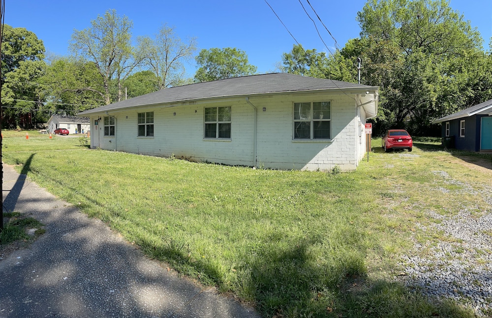 Alecia Bed and breakfast image