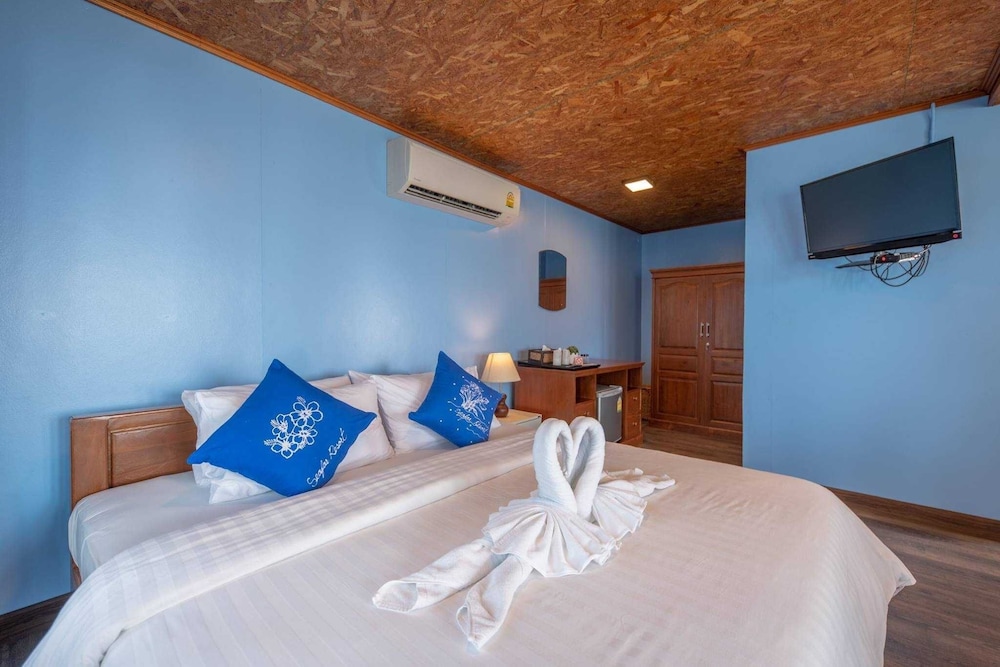 Sea Far Resort 19/72