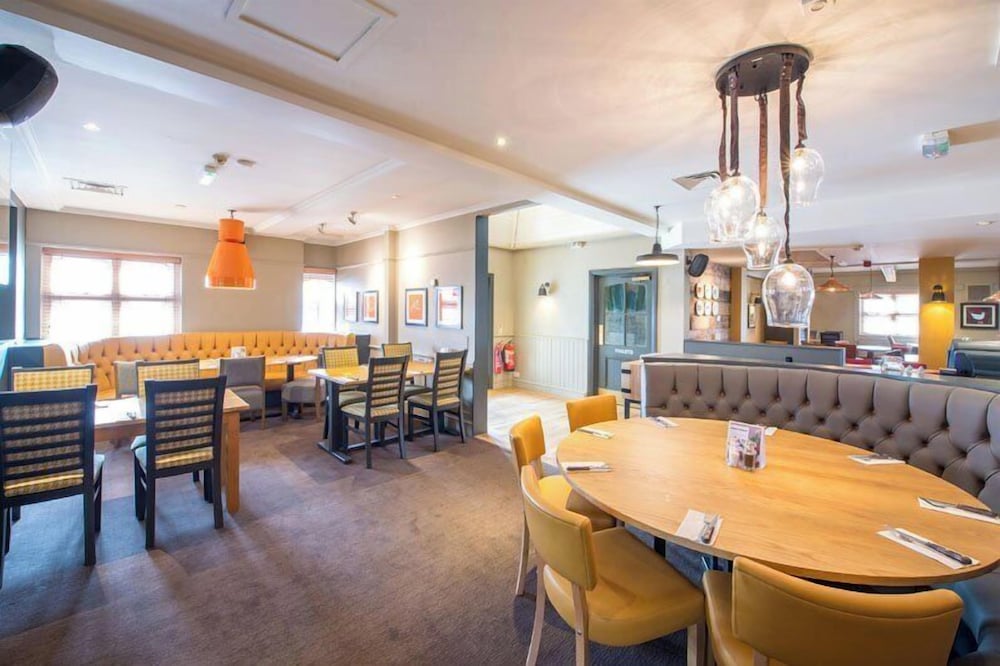 Premier Inn Weston-Super-Mare East (A370) 20/32