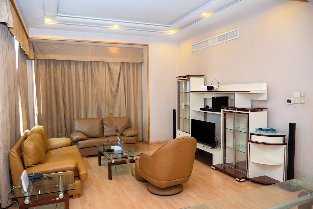 OYO 114 One Pavilion Luxury Serviced Apartments 20/38