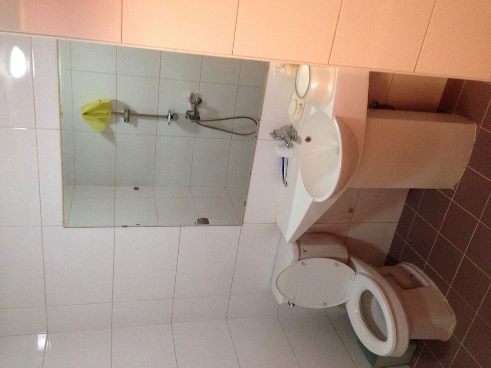 Goodstay Herotel 27/28