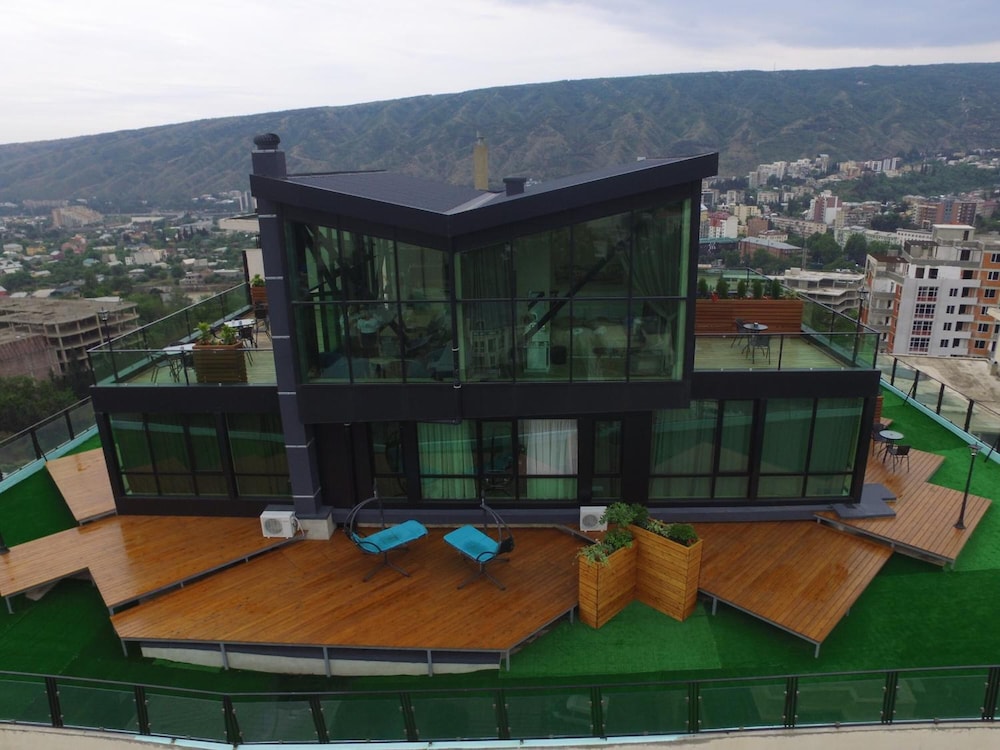 Hotel Grand View In Tbilisi 3/45