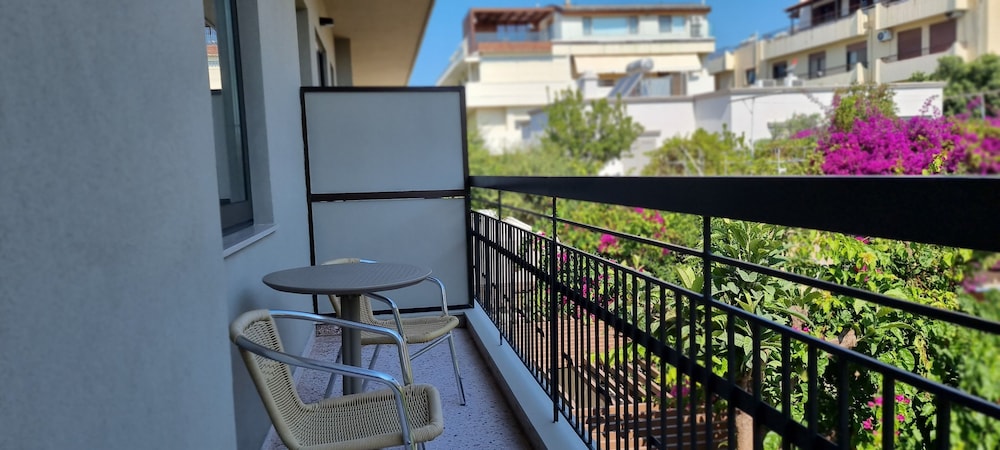 Mariette Apartments 8/55