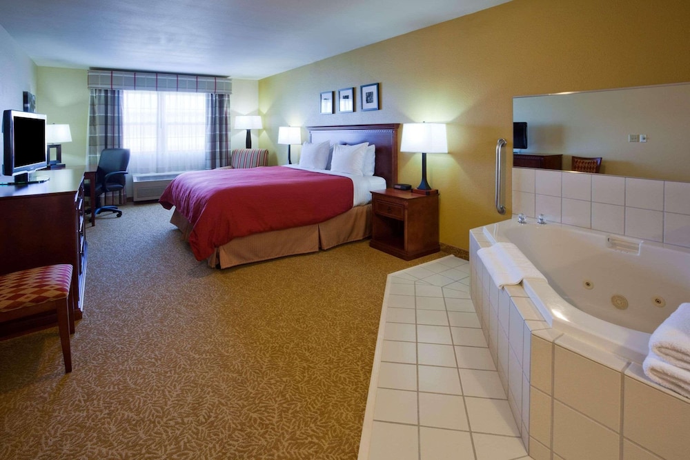 Suite, Queen Bed