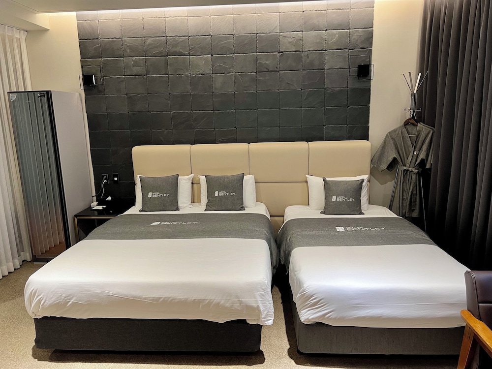 Hotel Bentley 27/57
