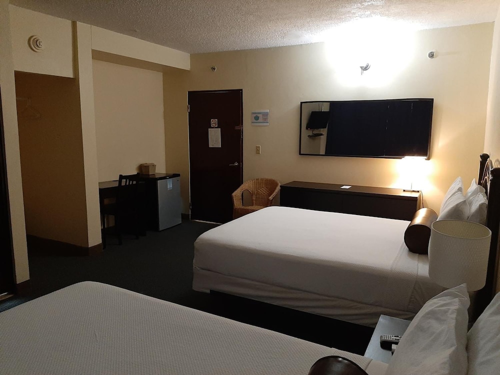 Hotel Villa del Sol 8/30