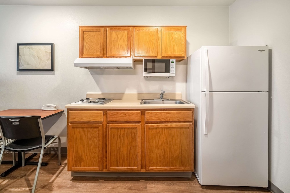 WoodSpring Suites Corpus Christi 19/26