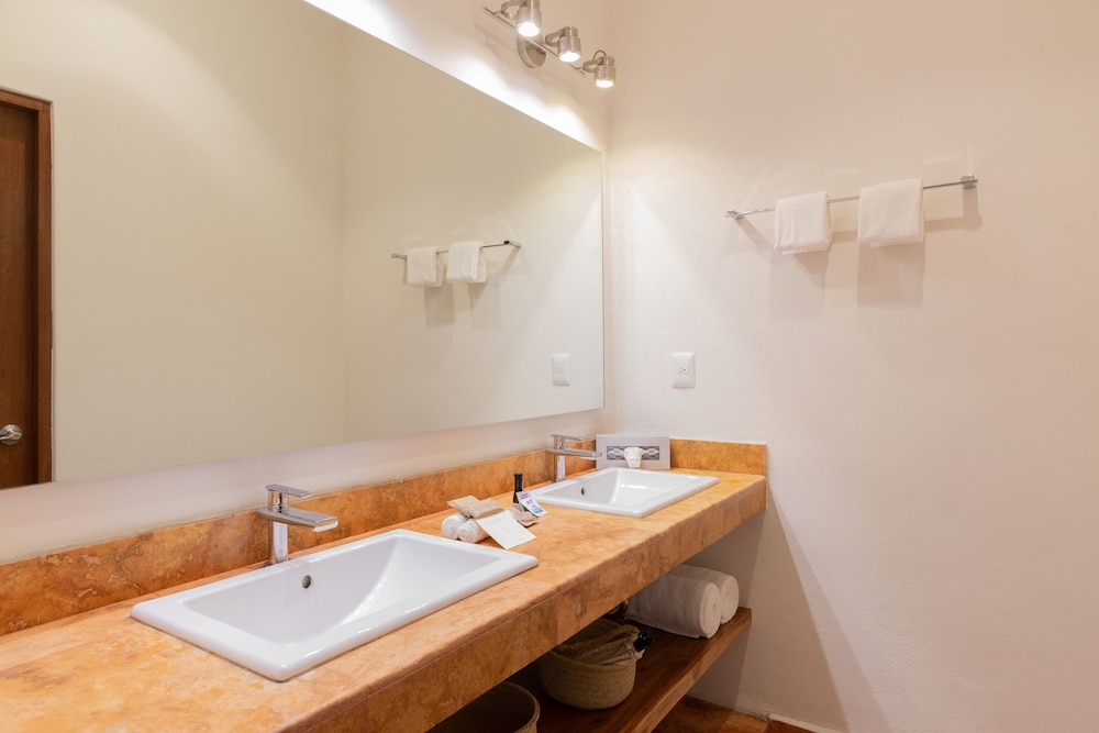 Mereva Tulum by Blue Sky (ex. Blue Sky Hotel Boutique) 75/75