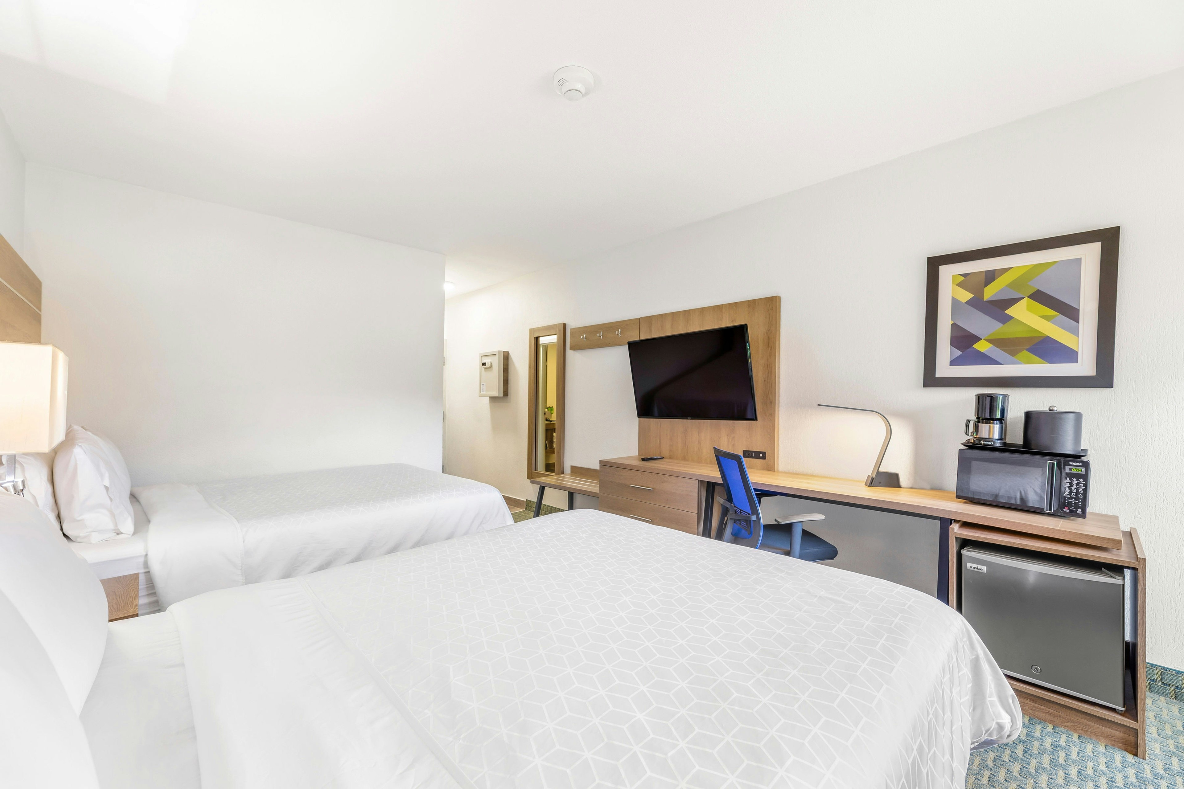 Standard, 2 Queen Beds