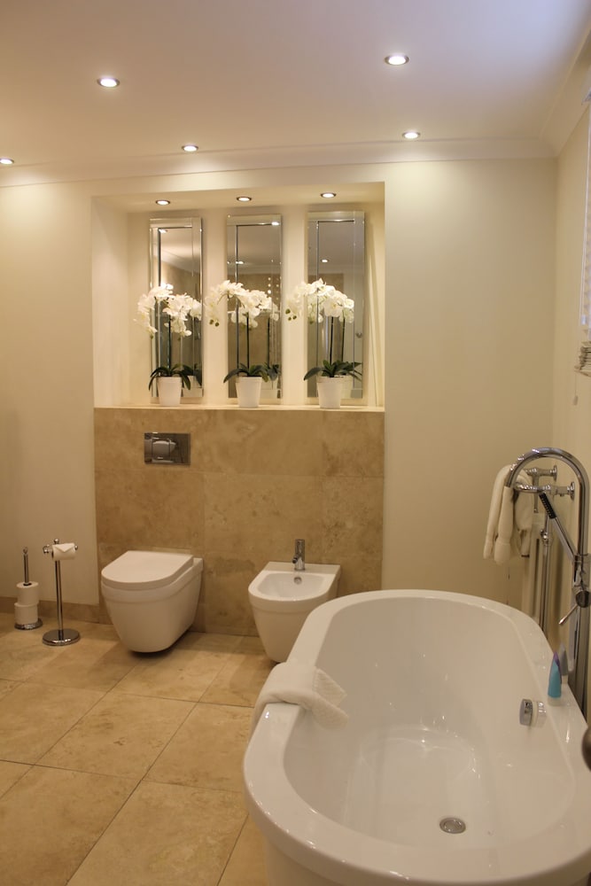 Rowton Hall Country House Hotel And Spa 34/73