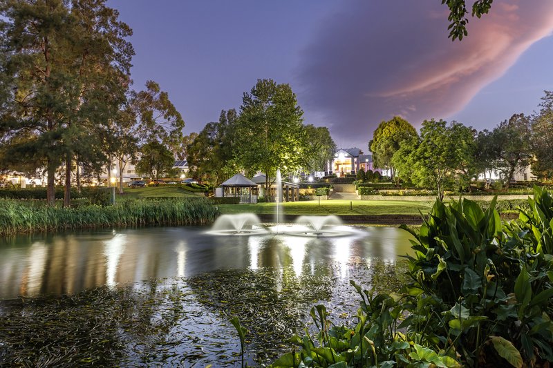 CROWNE PLAZA HAWKESBURY VALLEY 59/65