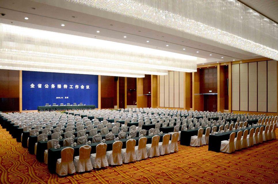 Liaoning Friendship Hotel 63/70