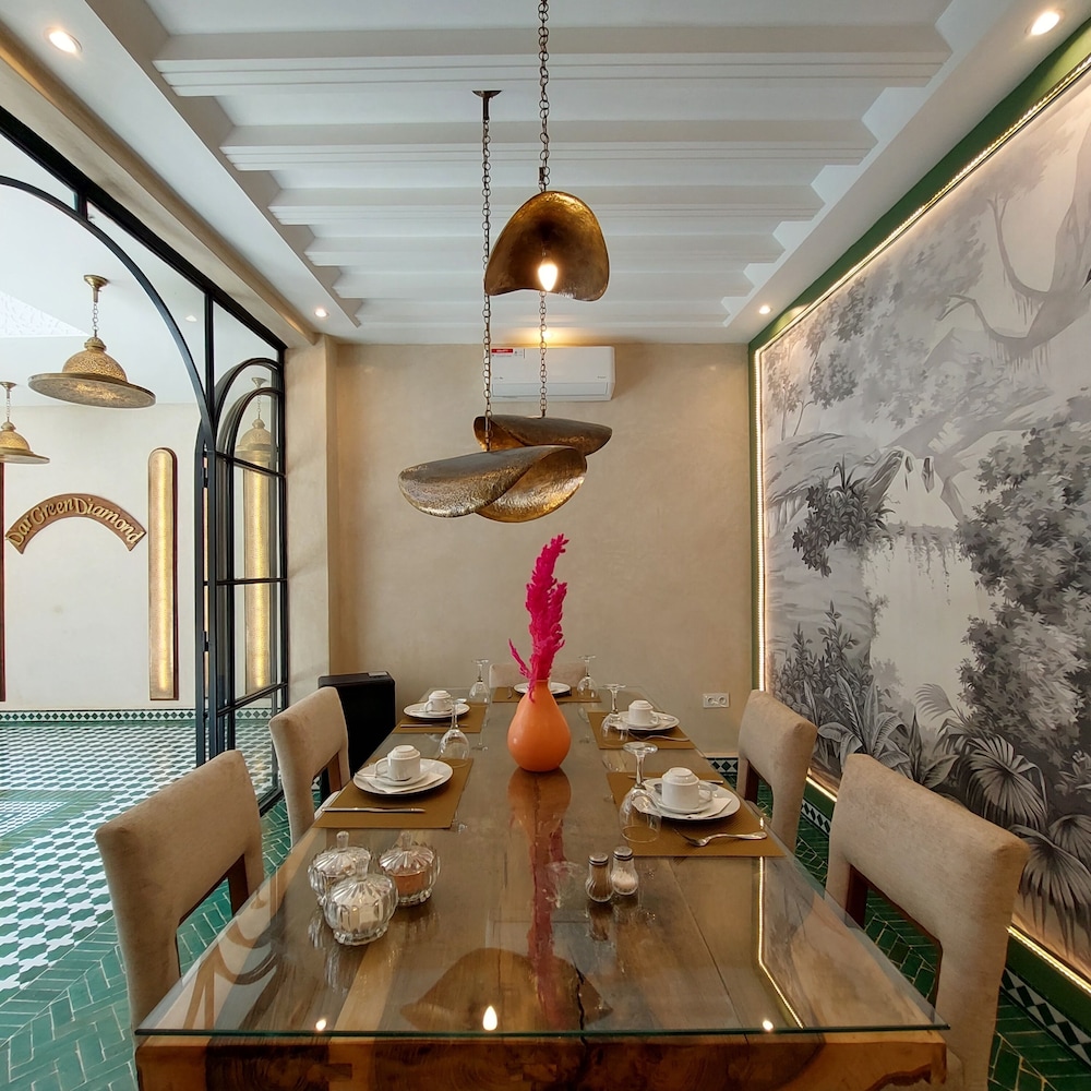 Riad L Etoile D Orient 63/75