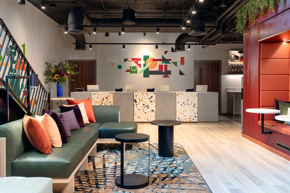Hyatt Place London City East 35/67
