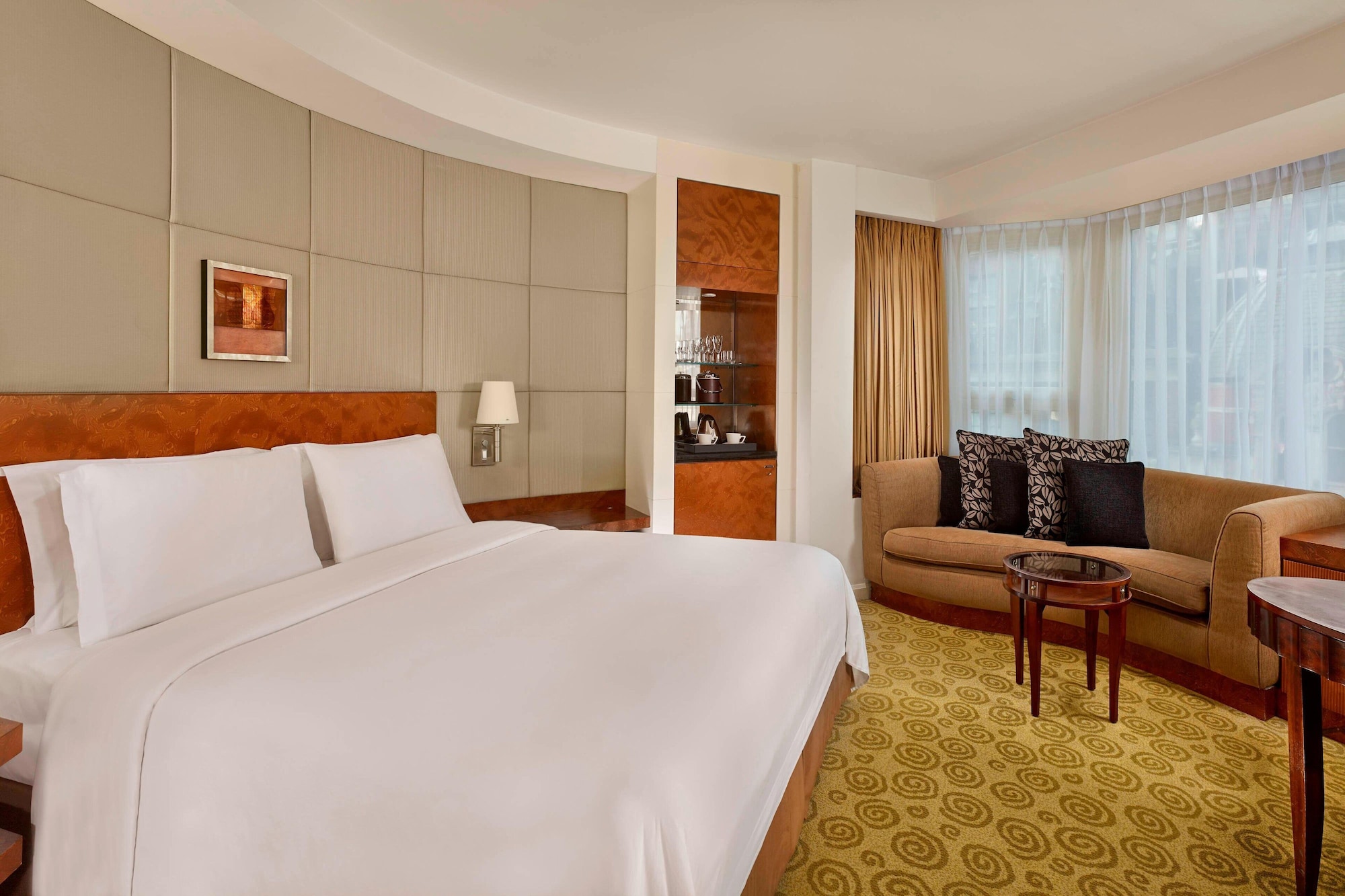 1 Bedroom, Executive, Suite, King Bed
