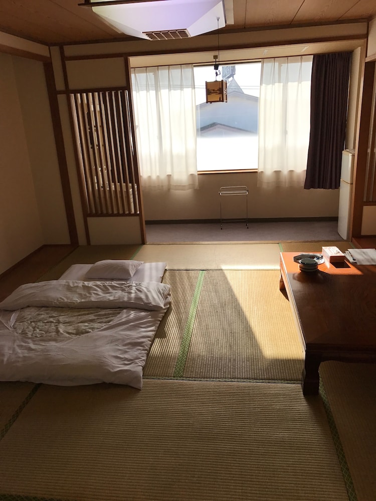 New Makomo Hotel 38/61