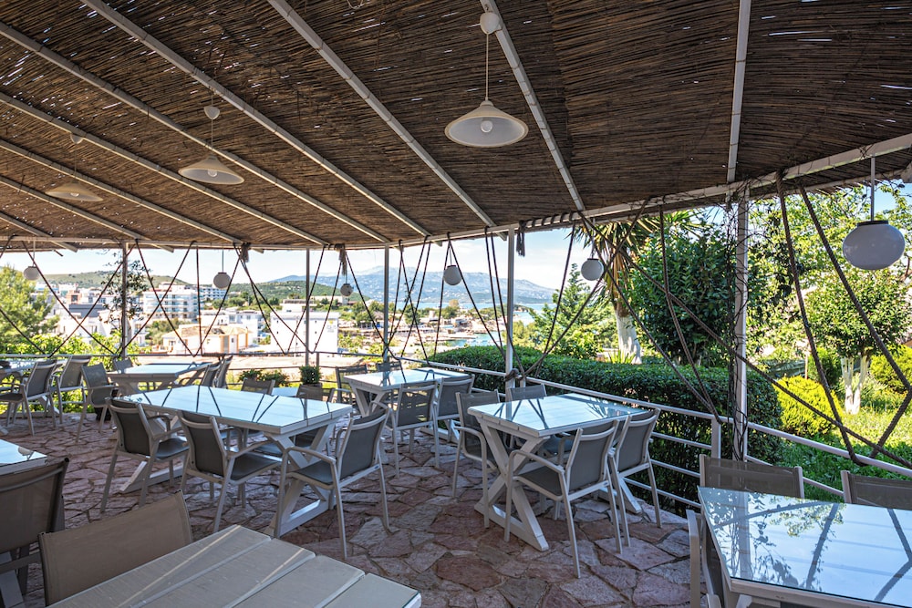 Hotel Murati 49/62