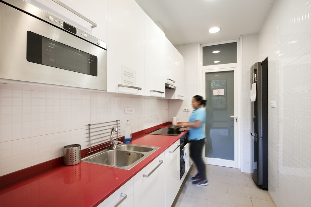 Rodamon Barcelona Hostel 42/56