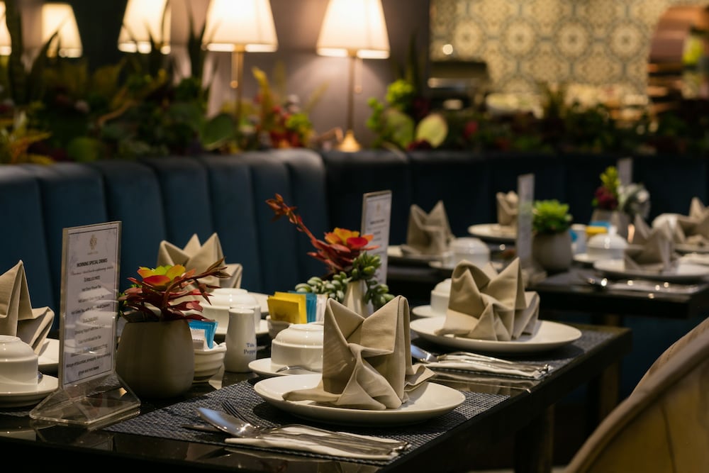 Hanoi Allure Hotel 42/60