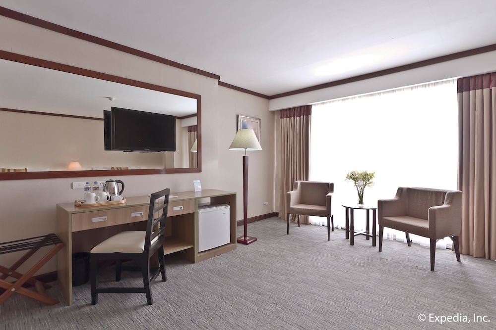 Dohera Hotel 50/69