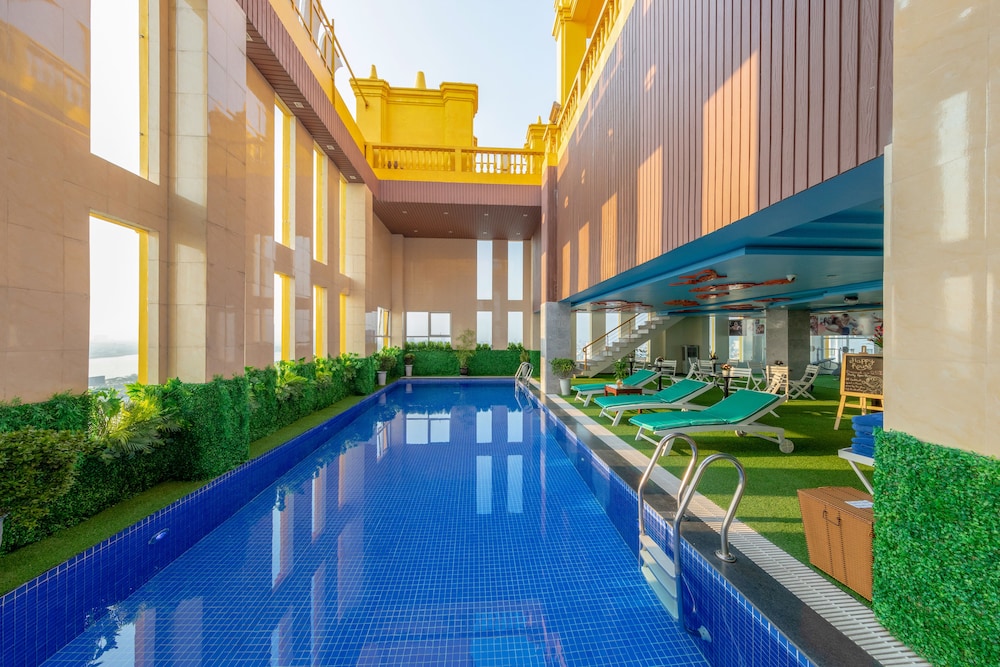 Fivitel Boutique Da Nang 48/50