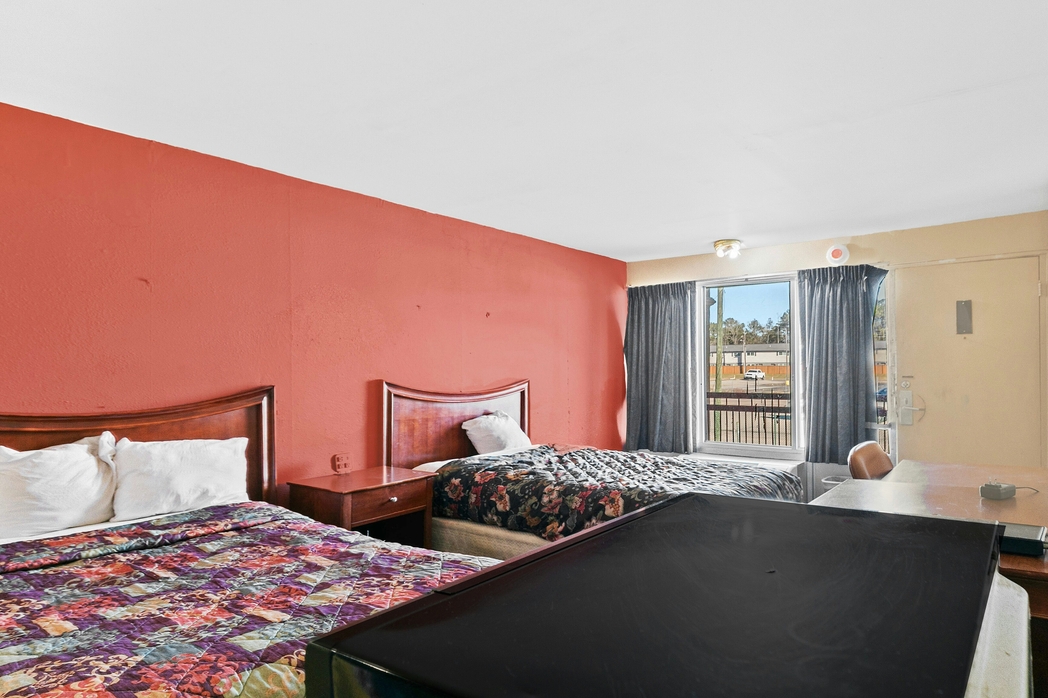 Luxury Inn By Hotel O Hattiesburg, MS 23/50