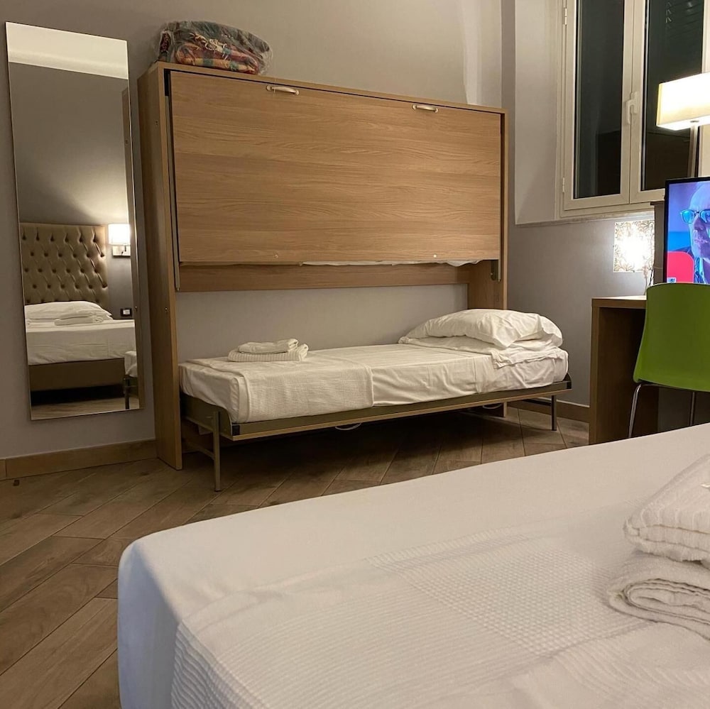 Hotel Genziana 24/47