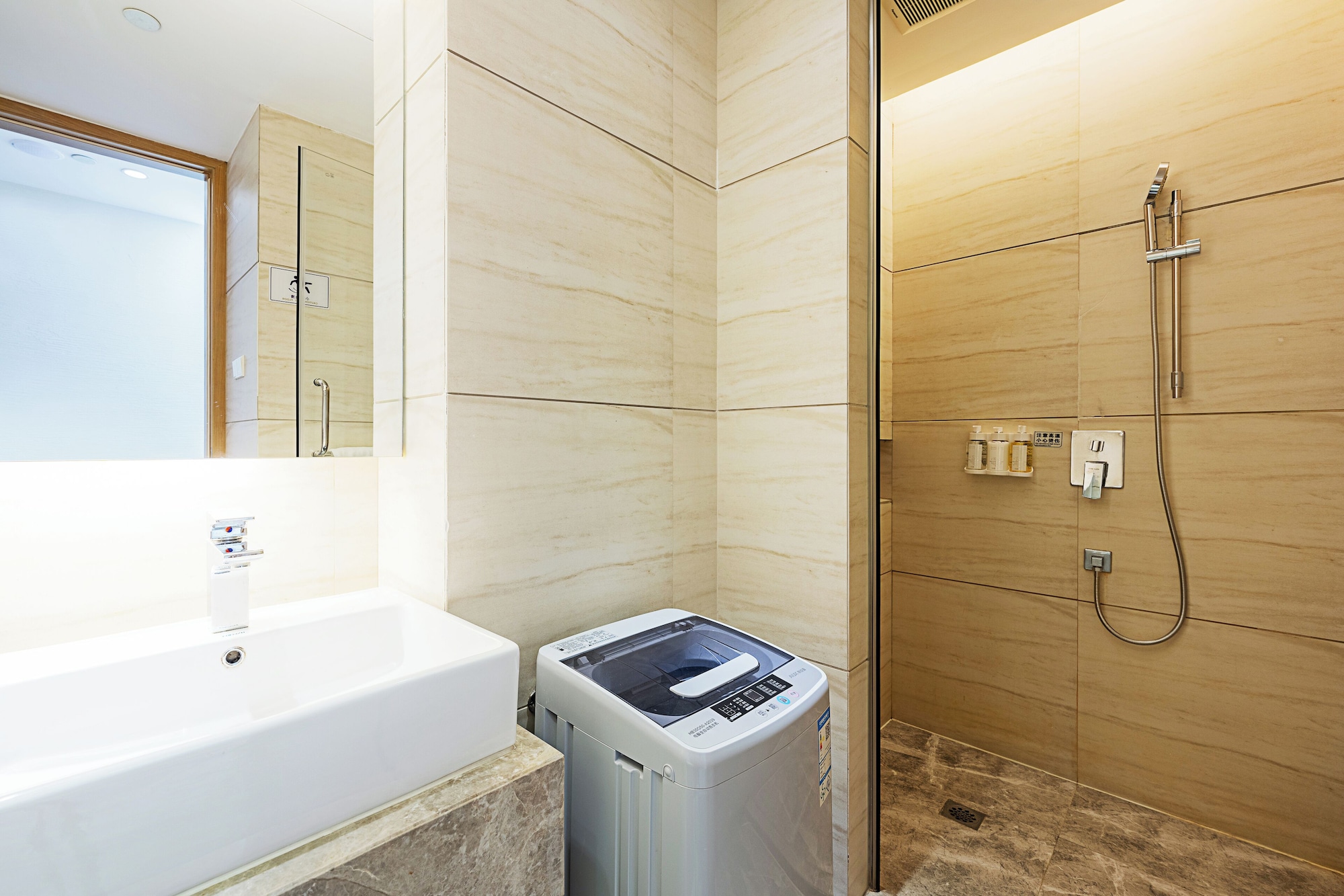 غرفة قياسية بسرير كينج، Holiday Inn Hotel And Suites Suzhou Yangcheng Lake 4/4