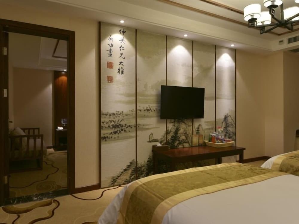 GreenTree Eastern Handan Daming Town Bus Station Hotel 24/33