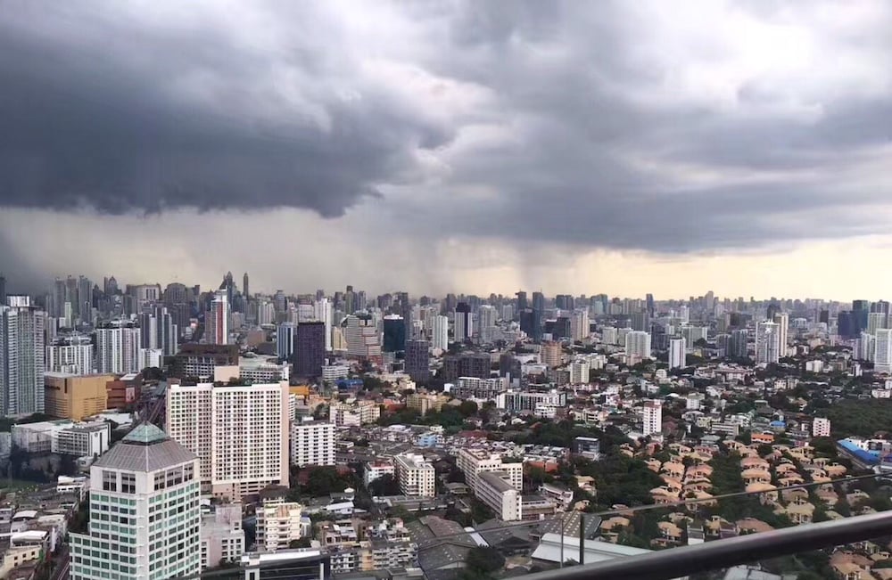 Sky Walk Residences (Ex. Bangkok Sky Walk) 64/73
