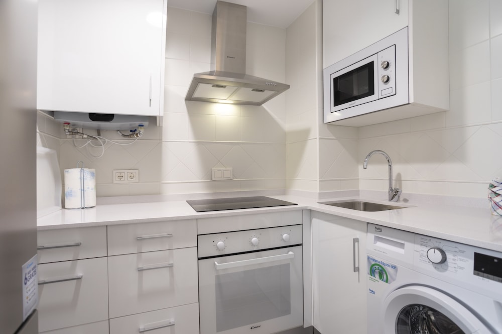 Malaga Rivas 34 Suites Homes 46/48