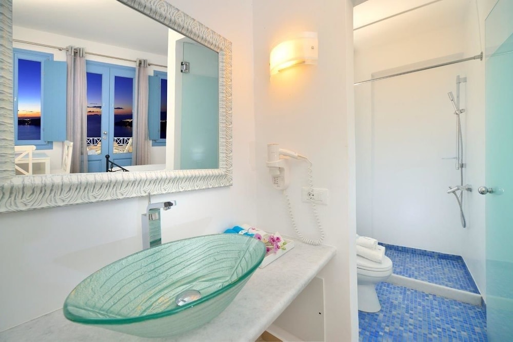 Absolute Bliss Imerovigli Suites 63/63
