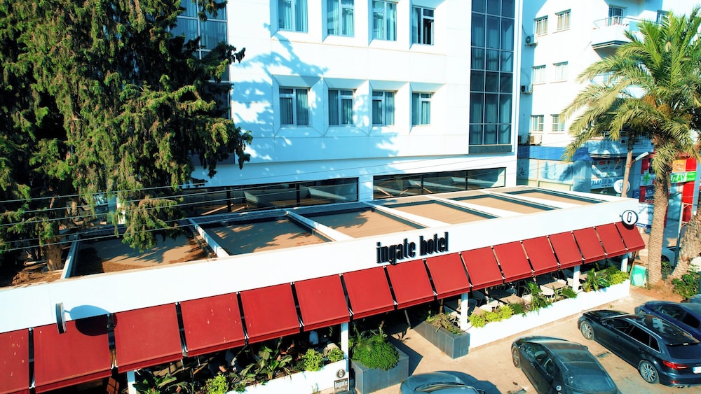 Ingate Hotel 4/50