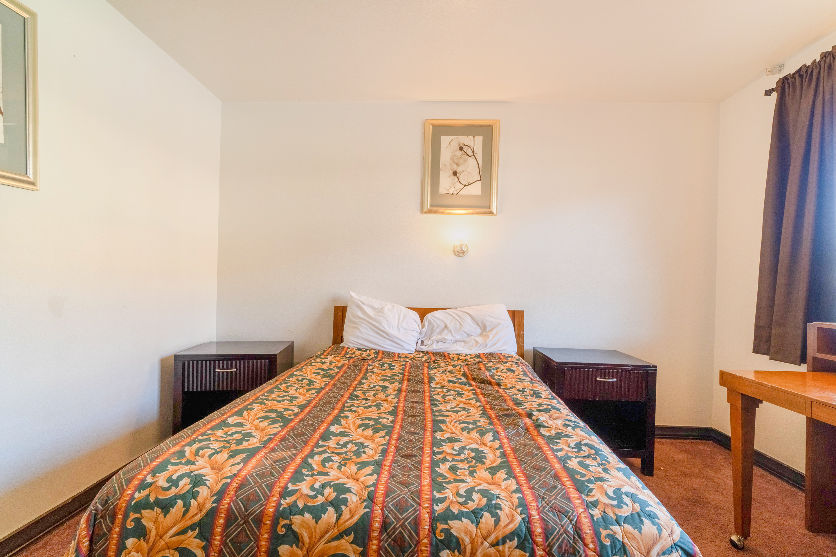 1 King Bed & 1 Full Bed