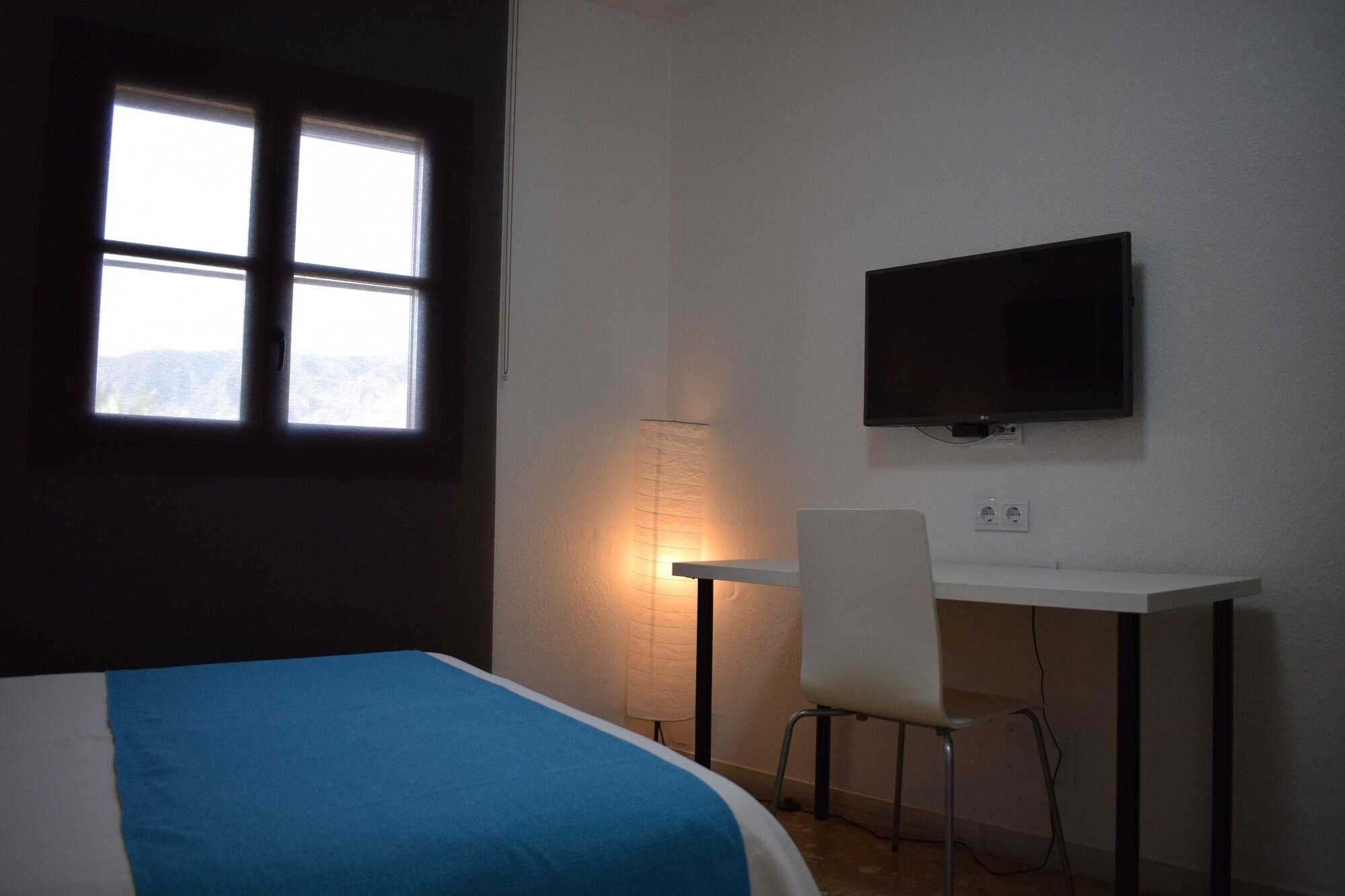 Hostal Juan De Austria 15/50