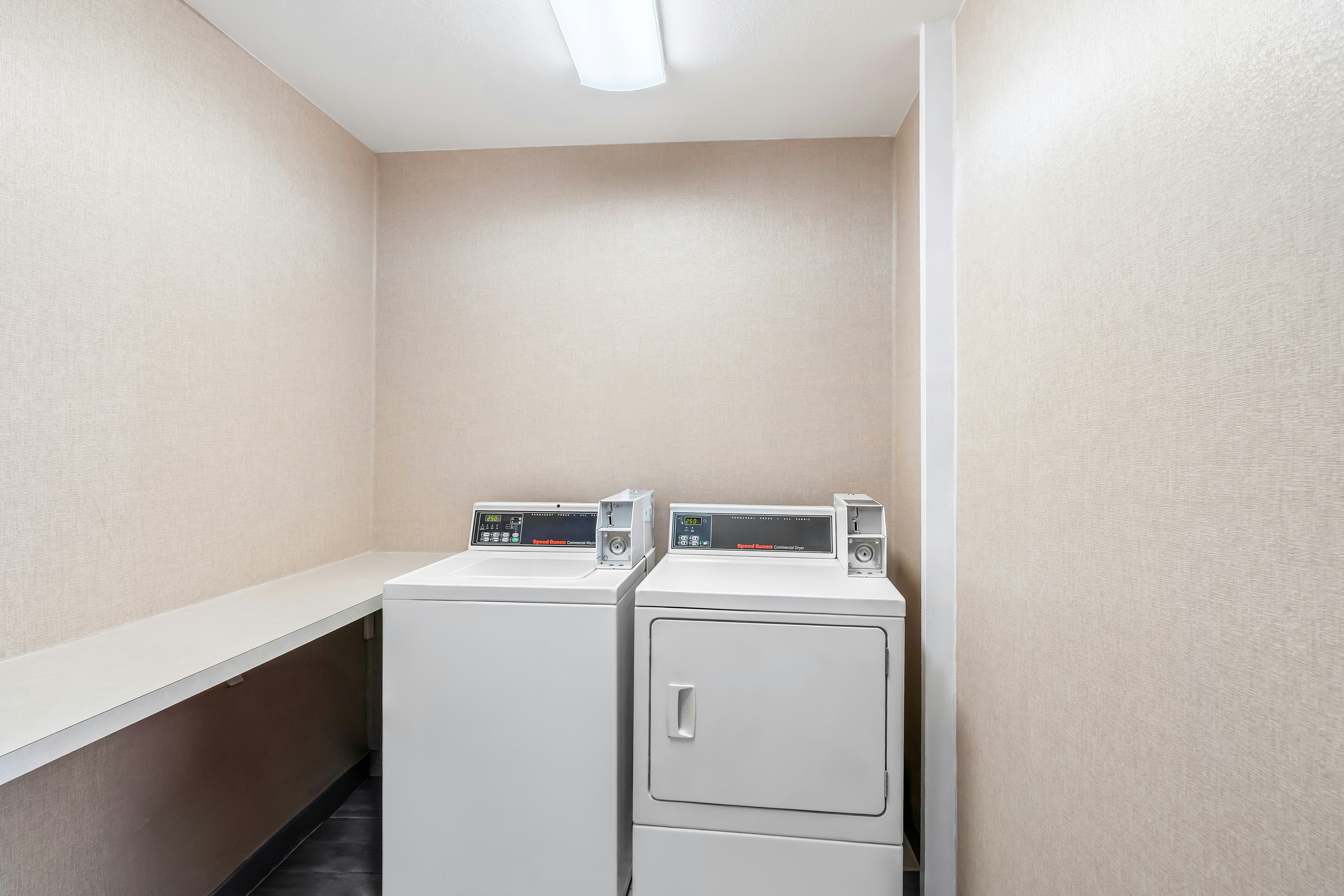 Hampton Inn and Suites Lathrop 61/61