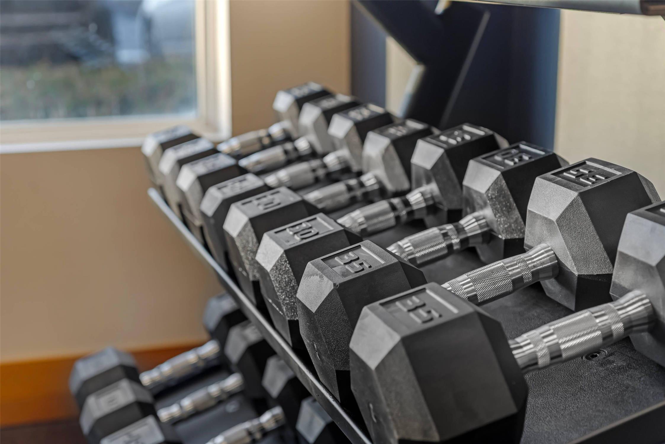 Radisson Hotel & Conference Centre Calgary Airport 52/78
