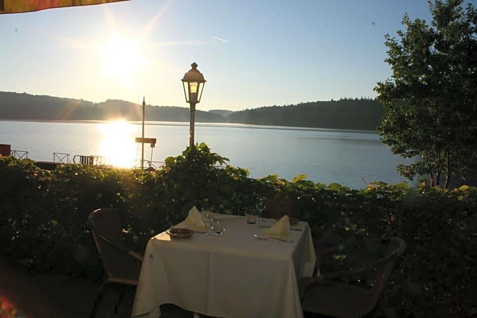 LOGIS HOTEL DU LAC 33/37