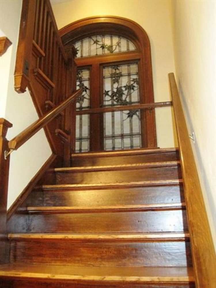Walton Manor Inn Bed &amp; Breakfast 11/27