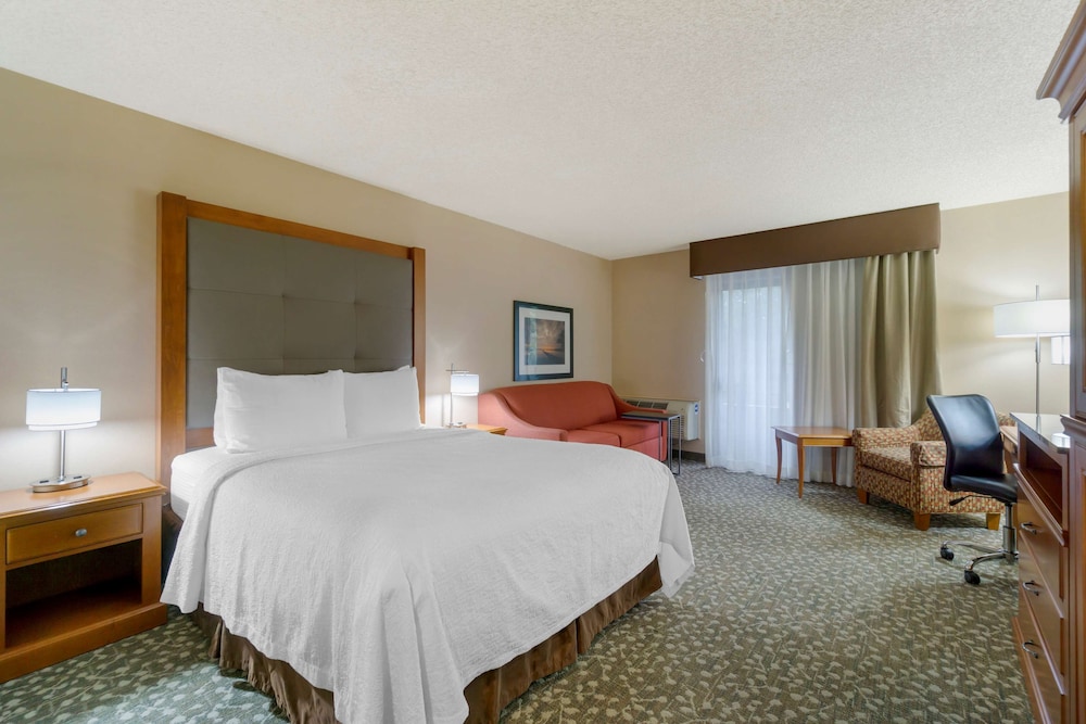 غرفة قياسية بسرير كينج، Best Western Plus Oak Harbor Hotel & Conference Center 2/10
