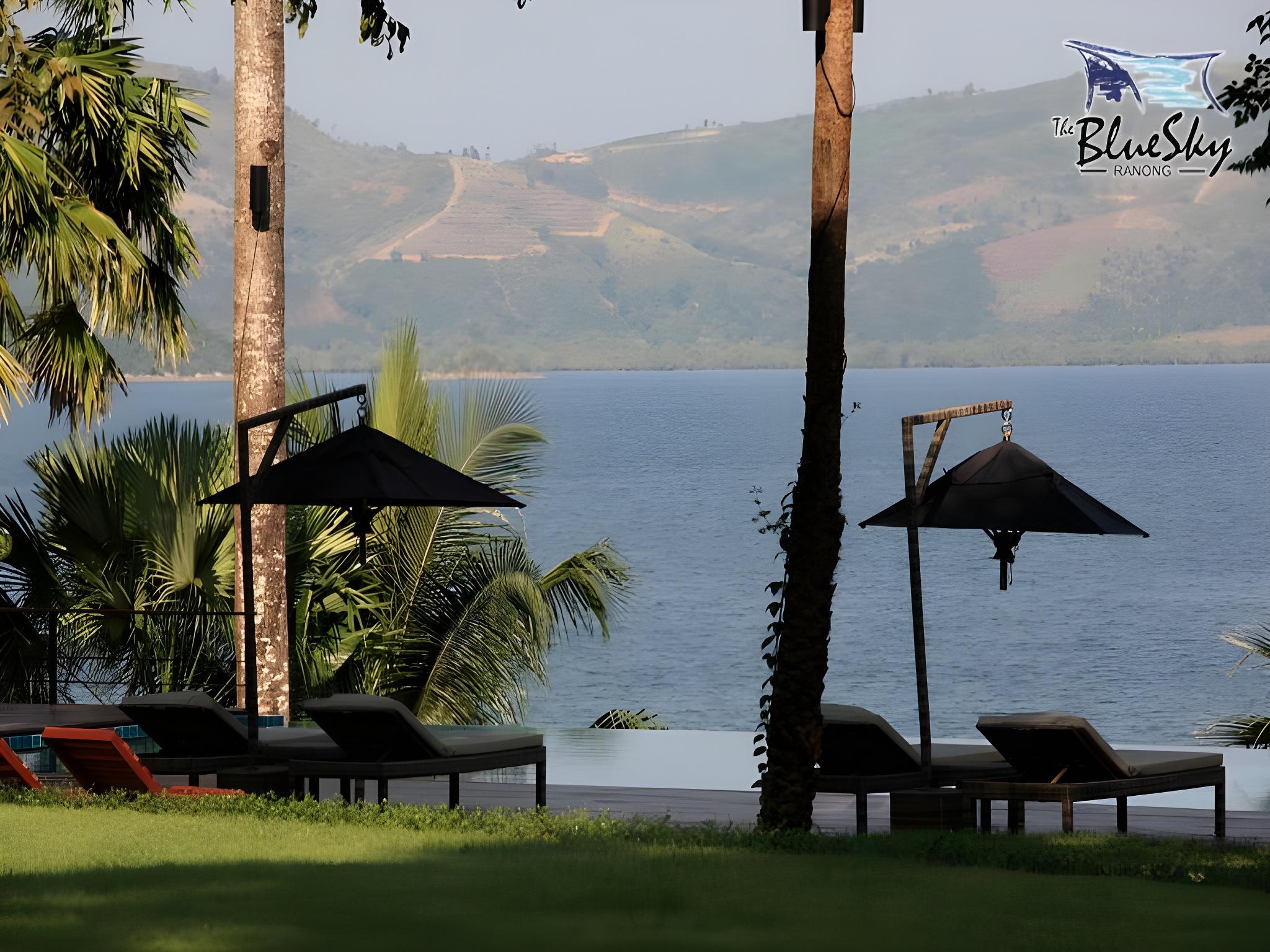 The Blue Sky Resort Ranong 32/52