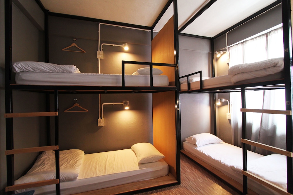 The Backpack Hostel 12/44