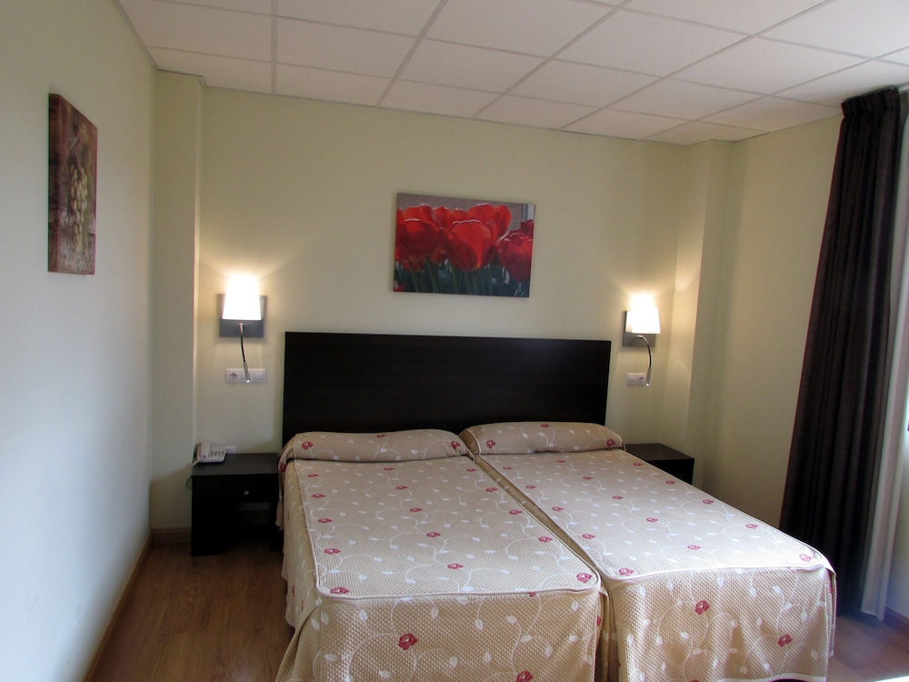 Hotel Tudanca Aranda Ii 6/44