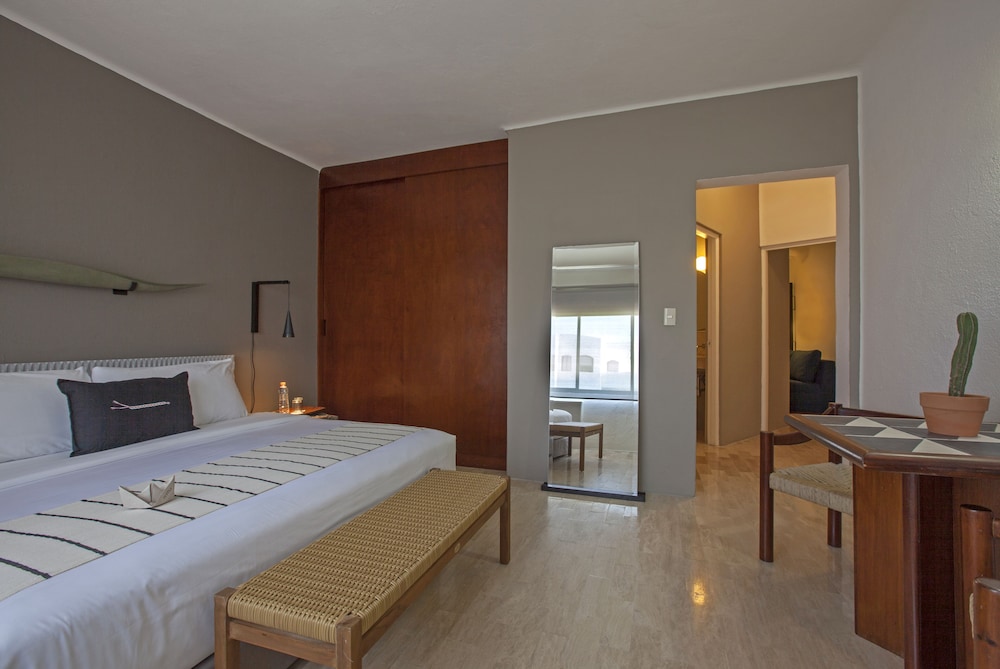 1 Bedroom, Mykonos, Suite, King Bed, 2 Bathrooms