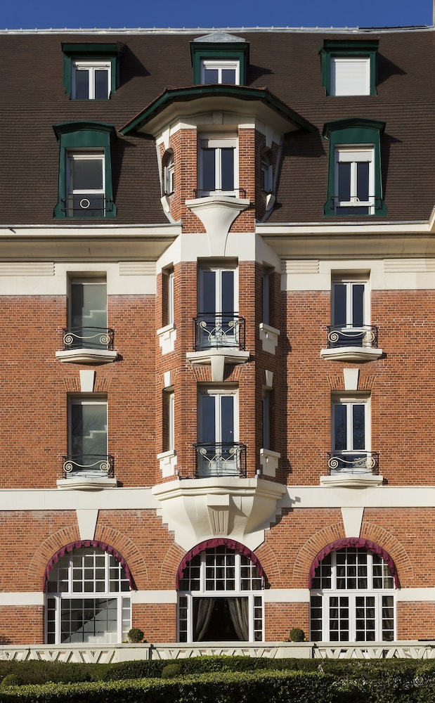 HOTEL BARRIERE LE WESTMINSTER 3/63