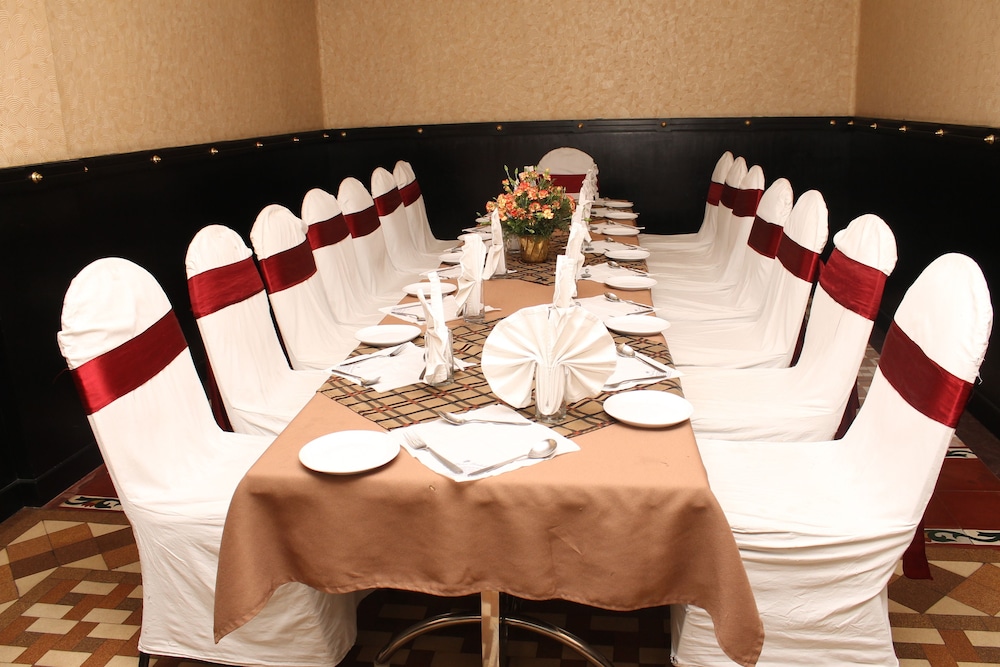 Raj Palace Sundar 30/42