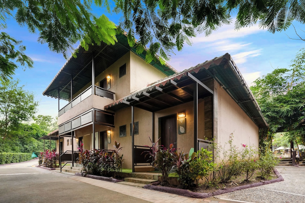 Club Mahindra Netrang in Netrang
