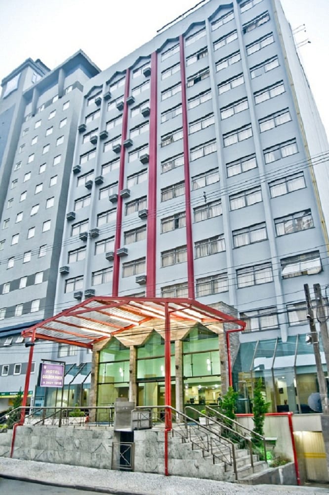 Hotel Golden Park Curitiba by Nacional Inn in CURITIBA