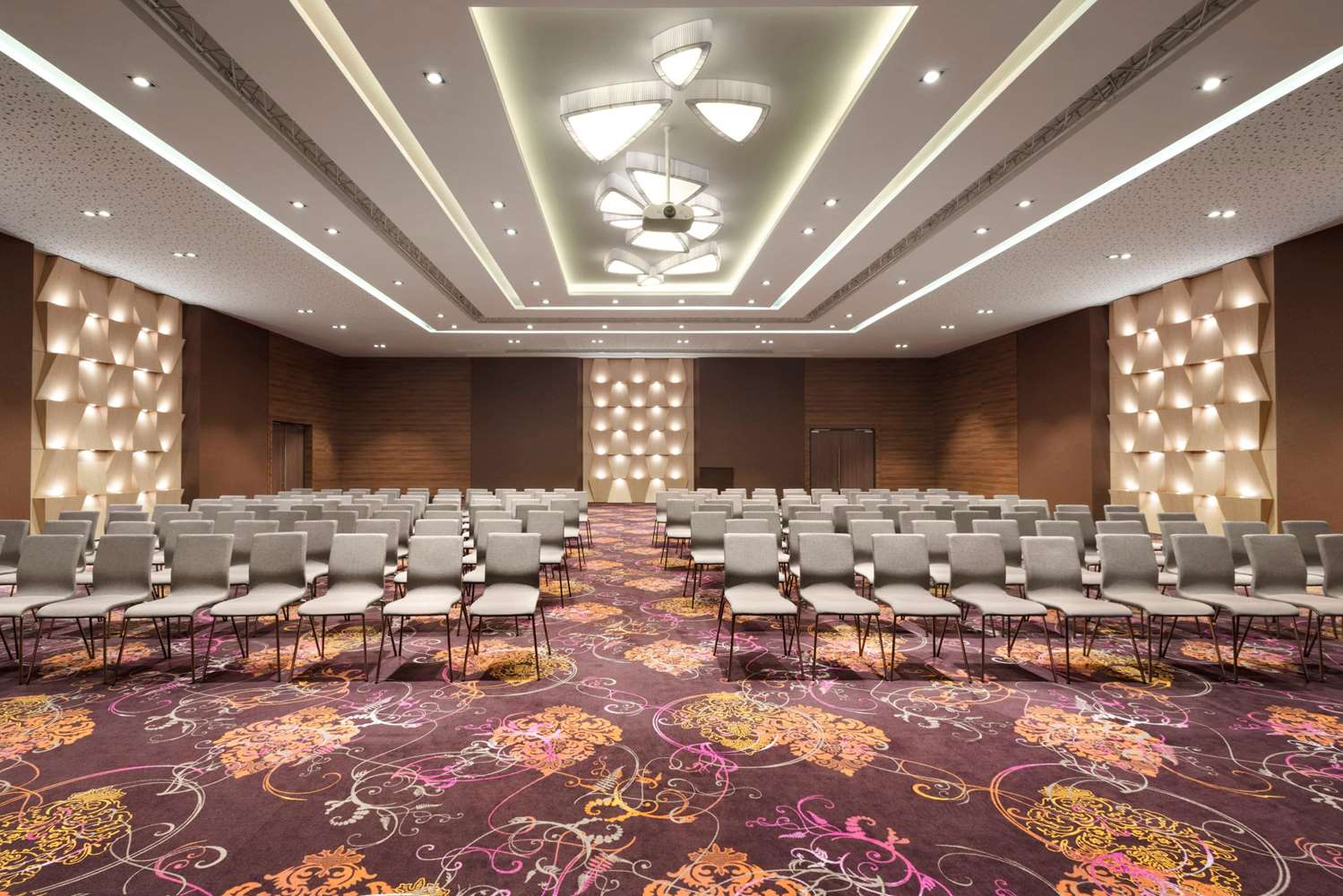Ramada Plaza by Wyndham Craiova 27/34